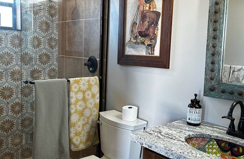 Wickenburg Apartment | Desperatehills Casita one bedroom full kitchen and corral