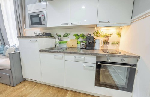 Nove Mesto Apartment | HOMELY|Central 2BR Apartment 52m2 |Self Check-In