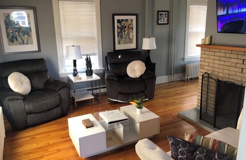 Sydney House | Beautiful 1920’s home in the heart of Sydney!