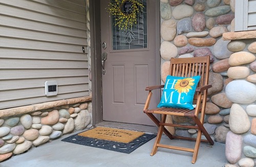 Sextonville House | Spacious 7-bedroom house in charming Richland Center