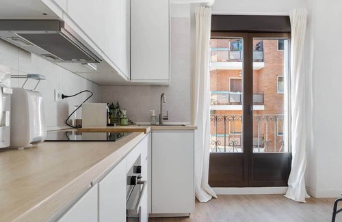 Embajadores Apartment | Green Lavapies II by Hogar4