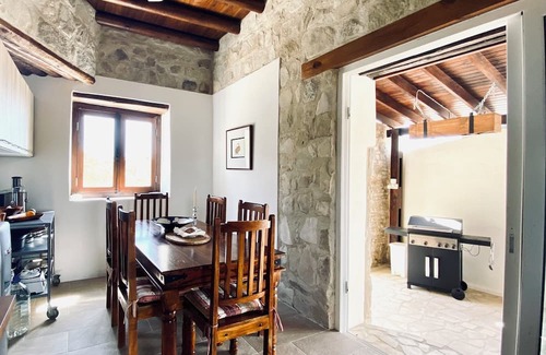 Choirokoitia House | Peaceful Stone House Mtn Views 10 Min to Beach
