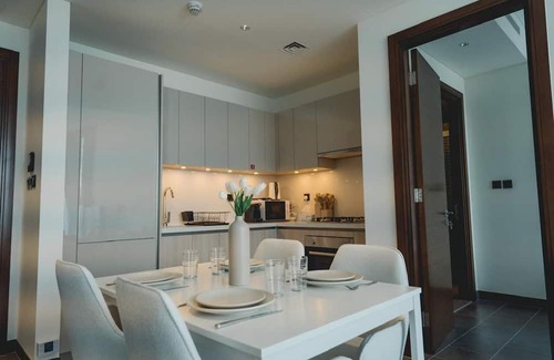 Nad Al Sheba Apartment | Stylish 2-Bedroom Apartment