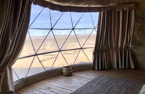 Joshua Tree Cabin | Spectacular Dome near Joshua Tree National Park, Surrounded by the Beauty of the Mojave Desert for an Incredible Glamping Experience in California