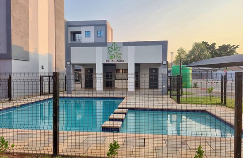 Gaborone Apartment | Zenith Retreat - Modern, Secure 2BR w/Pool