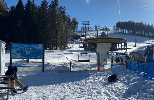 Abertamy Apartment | Family Apartment N6 in Abertamy - near Plesivec Ski Slopes, bike/ski storage