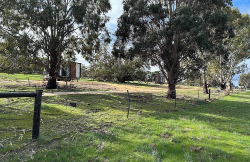 Willalooka House | Xmas Rocks - Country Cabin by Tiny Away