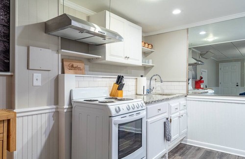 Acworth Apartment | 4833 Caboose Lane NW, Acworth