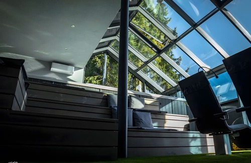 Ibach Apartment | Apartment 'Chillout' with Spa Area and Mountain View