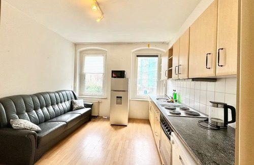 Hilbersdorf Apartment | AriProp city Apartment Chemnitz up to 4 Guests
