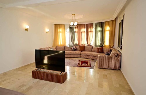 Chaouia-Ouardigha Villa | The 6-Suite Beachfront Villa
