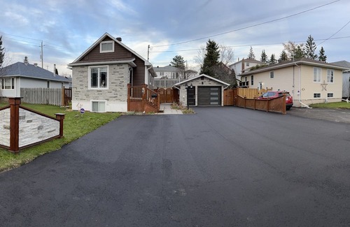 Timmins House | Home Away From Home!