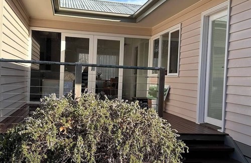 Neerim South House | Neeri Home is a central, peaceful retreat with enough room for everybody.