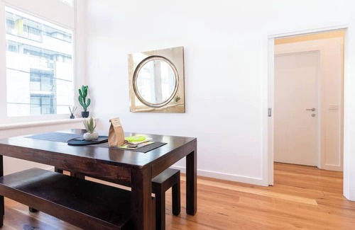 Flemington Apartment | Amazing Space to Unwind