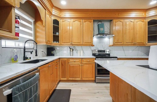 Delta Villa | Enchanting 5-bedroom villa with AC in Delta