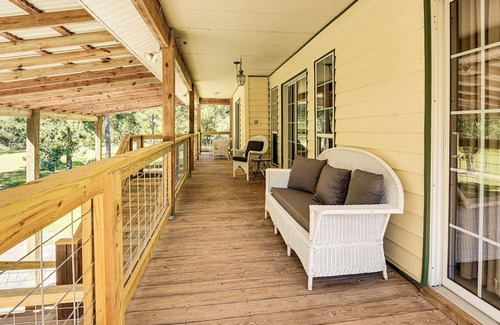 Branford House | Suwannee River Retreat: Pet Friendly, Private Dock