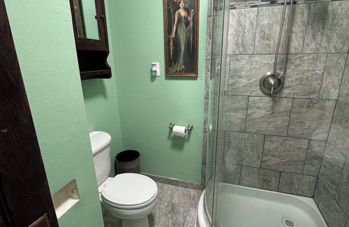 Fort Morgan Bed & Breakfast | Historic 1904 Bed & Breakfast Suite 2 Blocks from Downtown Fort Morgan