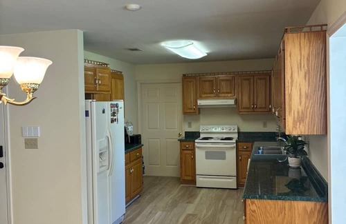 Moultrie House | 4-bedroom house in wonderful Moultrie with AC