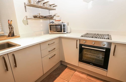 Alston Cottage | MILL RACE HOUSE, pet friendly, character holiday cottage in Alston