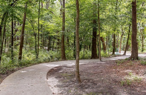 Goose Creek Condo | Welcoming 2-bedroom condo with AC in Hanahan