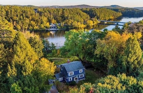 Norwich Cottage | Peaceful Riverview Retreat - 1 mi to Dartmouth College - 4-bd -3ba