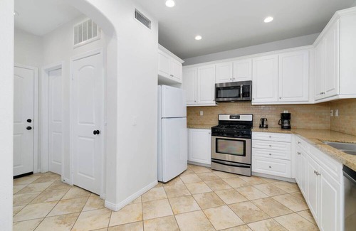 Chino House | Terrific 3-bedroom house with AC in charming Chino