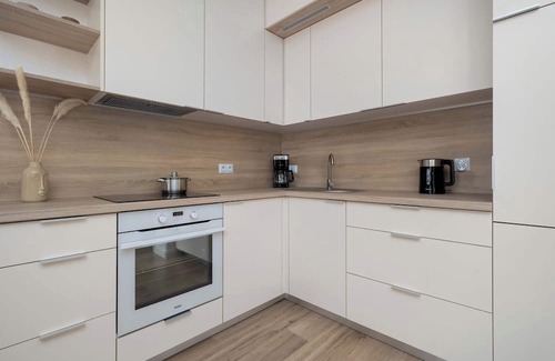 Srodmiescie Apartment | Mieszczańska 16 Wrocław | Cosy Studio Near the River with Parking and Balcony