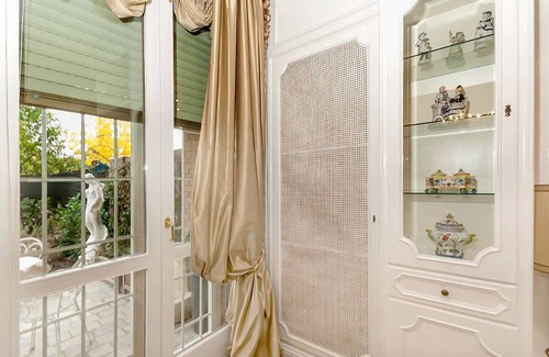 Casalecchio di Reno Apartment | Bologna Luxe Haven