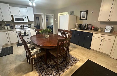 Manitoulin District Cottage | Lilly Lakehouse, Waterfront Cottage in Kagawong, Manitoulin Island