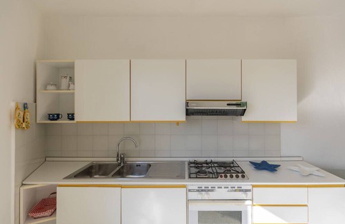 Portoferraio Old Town Apartment | We offer a nice and bright apartment, within the walls of the Medici. Strategic position for those w