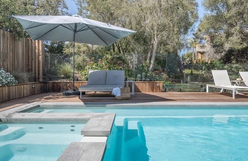 Blairgowrie House | The Hideaway - Coastal Chic Living with pool and spa