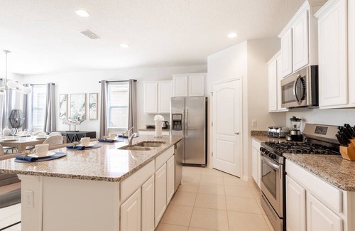 Loughman House | Relaxing 6 Bed Pool Home Great Location-5268OA