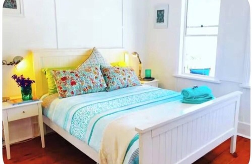 Kiama Other | Beautiful renovated pet friendly farmhouse in the rolling green hills of Kiama
