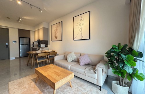 Imbi Apartment | [NEW] Agile Bukit Bintang, 1 Min to TRX/Pavilion + TRX City View, 4-6 Pax