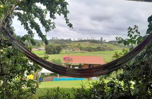 Picarras Cottage | Country house with pool, football field and lake near Beto Carrero