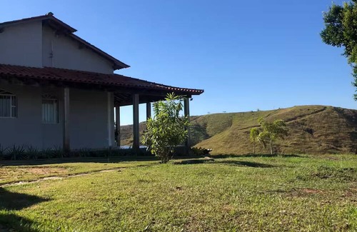 Paraiba do Sul House | House in Paraíba do Sul, on BR 393