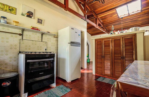 Ibiuna House | Sítio bem equipado c lazer completo,WiFi e lareira