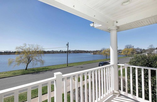 Spring Lake House | Water Views Spacious 5-bedroom house in charming Spring Lake.