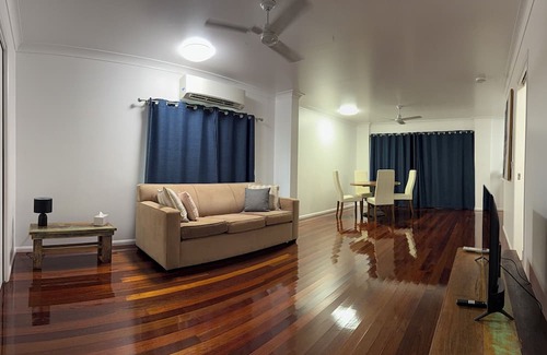 Westcourt Apartment | Modern & Stylish Stay – Close to Everything in Cairns