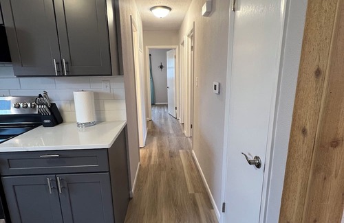 Eureka House | 4-Bedroom 2-Bath House Walking Distance to Eureka College