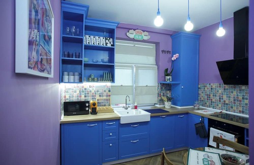 Iasi Apartment | The Purple Apartment, 1bedroom apt - your very own FRIENDS experience in Iasi