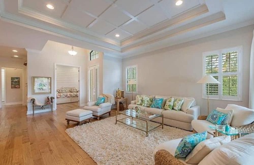Bonita Springs Villa | Charming 2-BR plus villa with WiFi, fitness, pool & pickleball in Bonita Springs