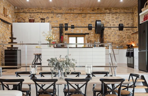Nangkita House | Historical Cheese Factory Retreat - 727 Randell RD