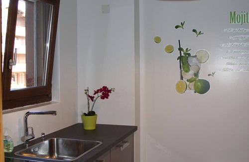 Leysin Apartment | Comfortable apartment with balcony and view