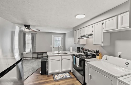 Richmond Apartment | Charming studio apartment in Richmond, just minutes away from EKU