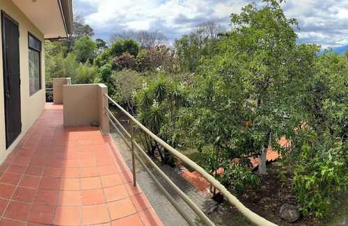 Santa Ana House | Very Private 1-bedroom house, fabulous Santa Ana with POOL! Spectacular Sunsets!
