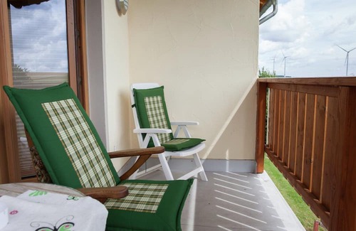 Morz Apartment | Apartment in Mצrz with Garden