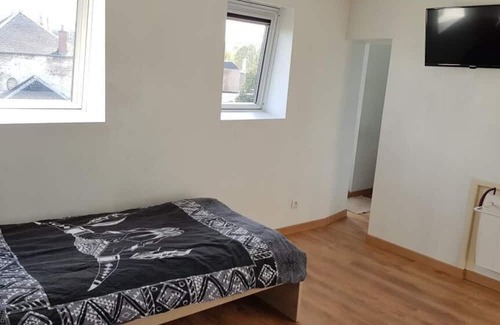 Avesnes-sur-Helpe Apartment | The little Avesnois castle - Semi Studio facing south