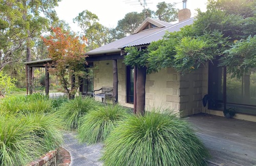 Yallingup Siding House | Yungaburrup is 12 acres of natural jarrah forest ,seclusion for total relaxation