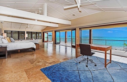 Kailua Villa | Seaside Sophistication: Live the Coastal Lifestyle You Deserve